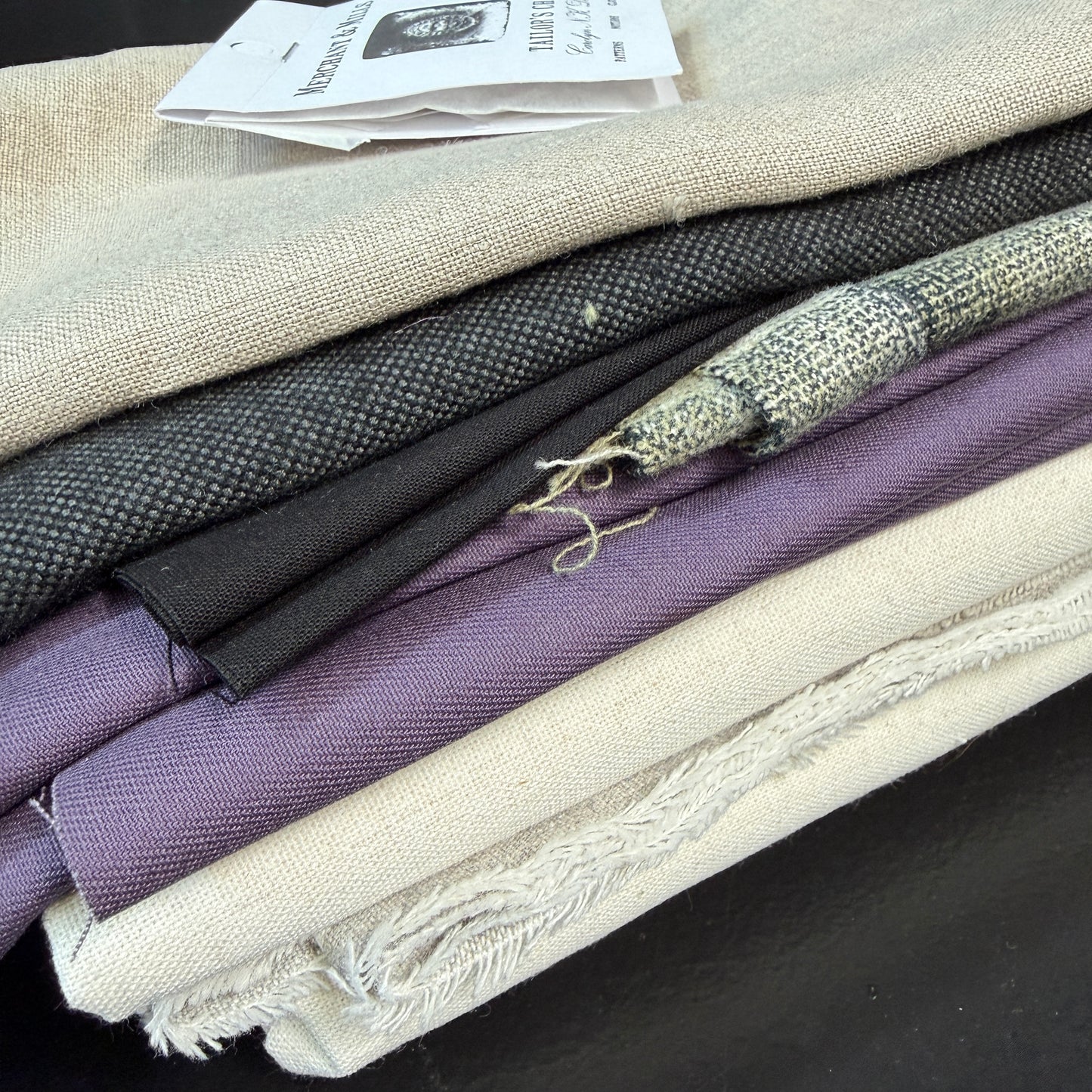 SALE BOX 821F