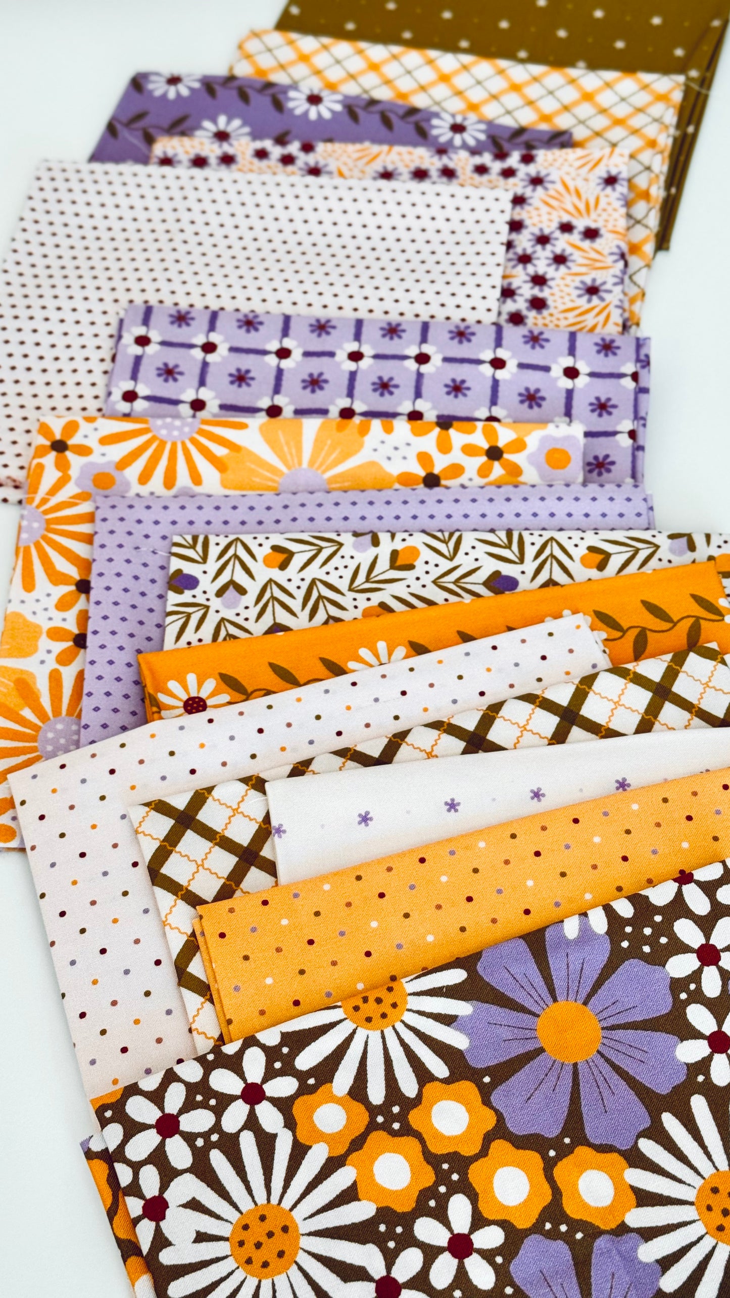 Buds - Retro Meadow - Sophie Rowe - Cloud 9 Fabrics - Poplin