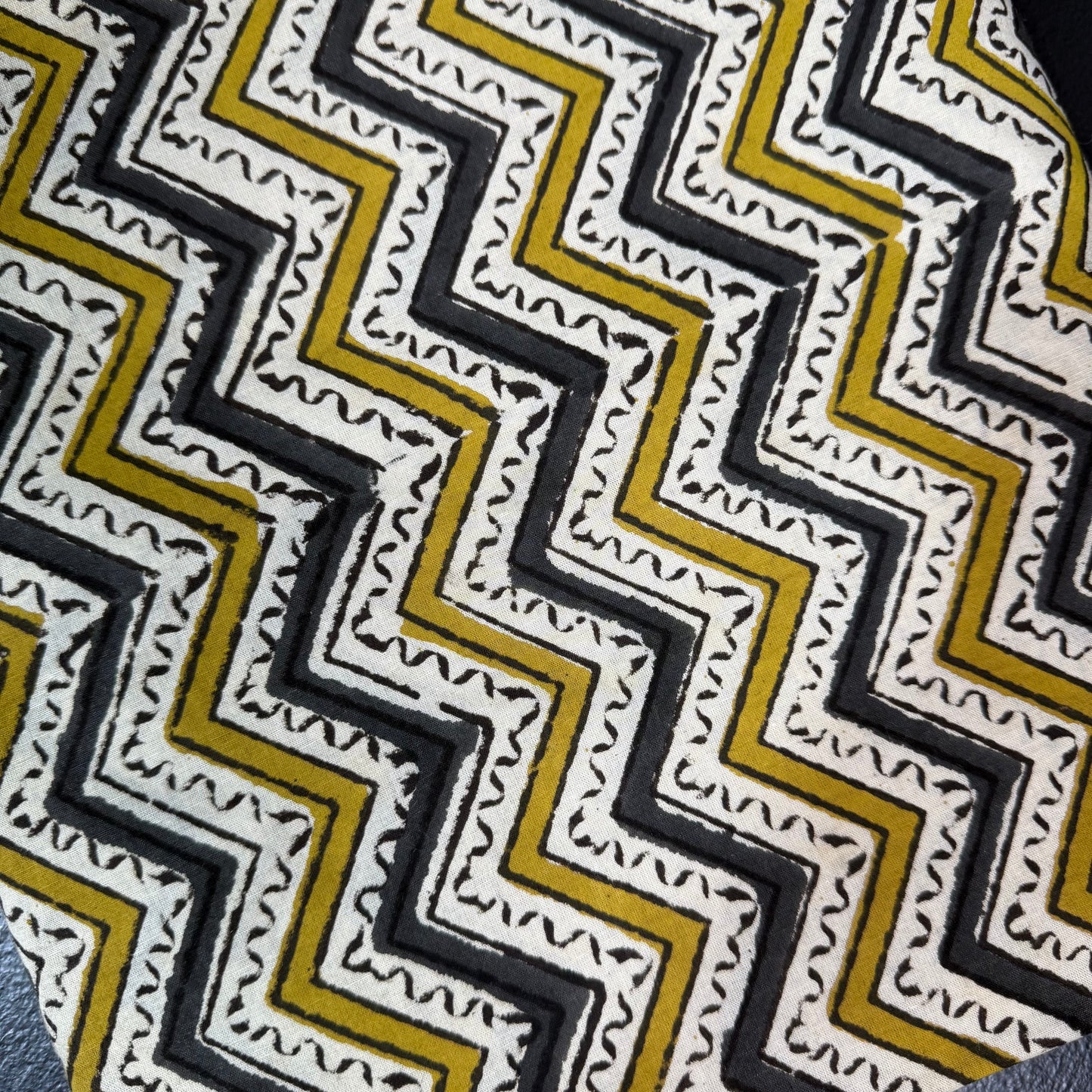 Chevron Trail - Bagru Indian Cotton Block Print