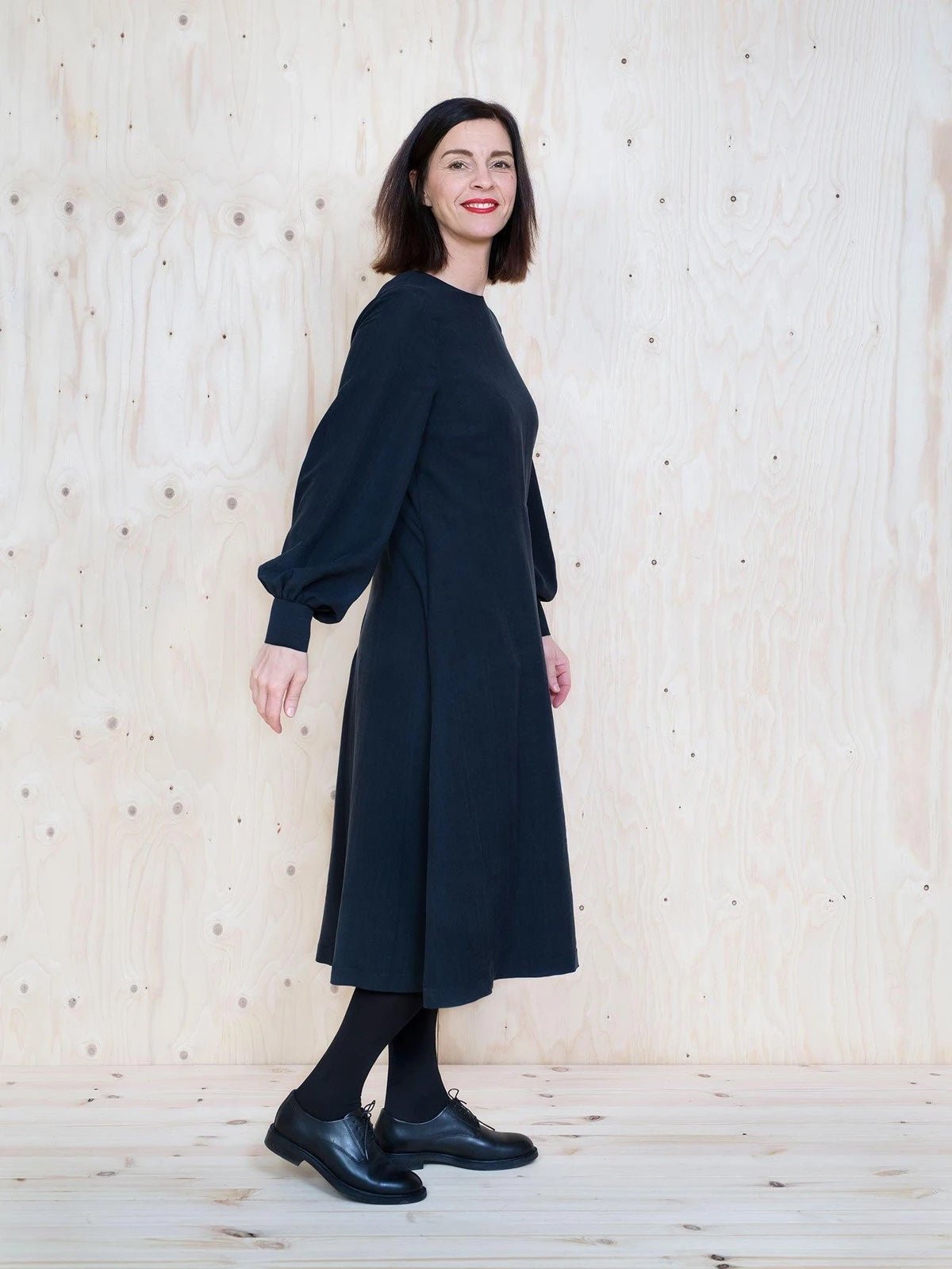 Multi-Sleeve Midi Dress Pattern - The Assembly Line Simplifi Fabric Multi-Sleeve Midi Dress Pattern - The Assembly Line Simplifi Fabric