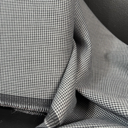 Midtown Houndstooth "Luxury Brand Deadstock" Wool Suiting / Coating - Made in Italy
