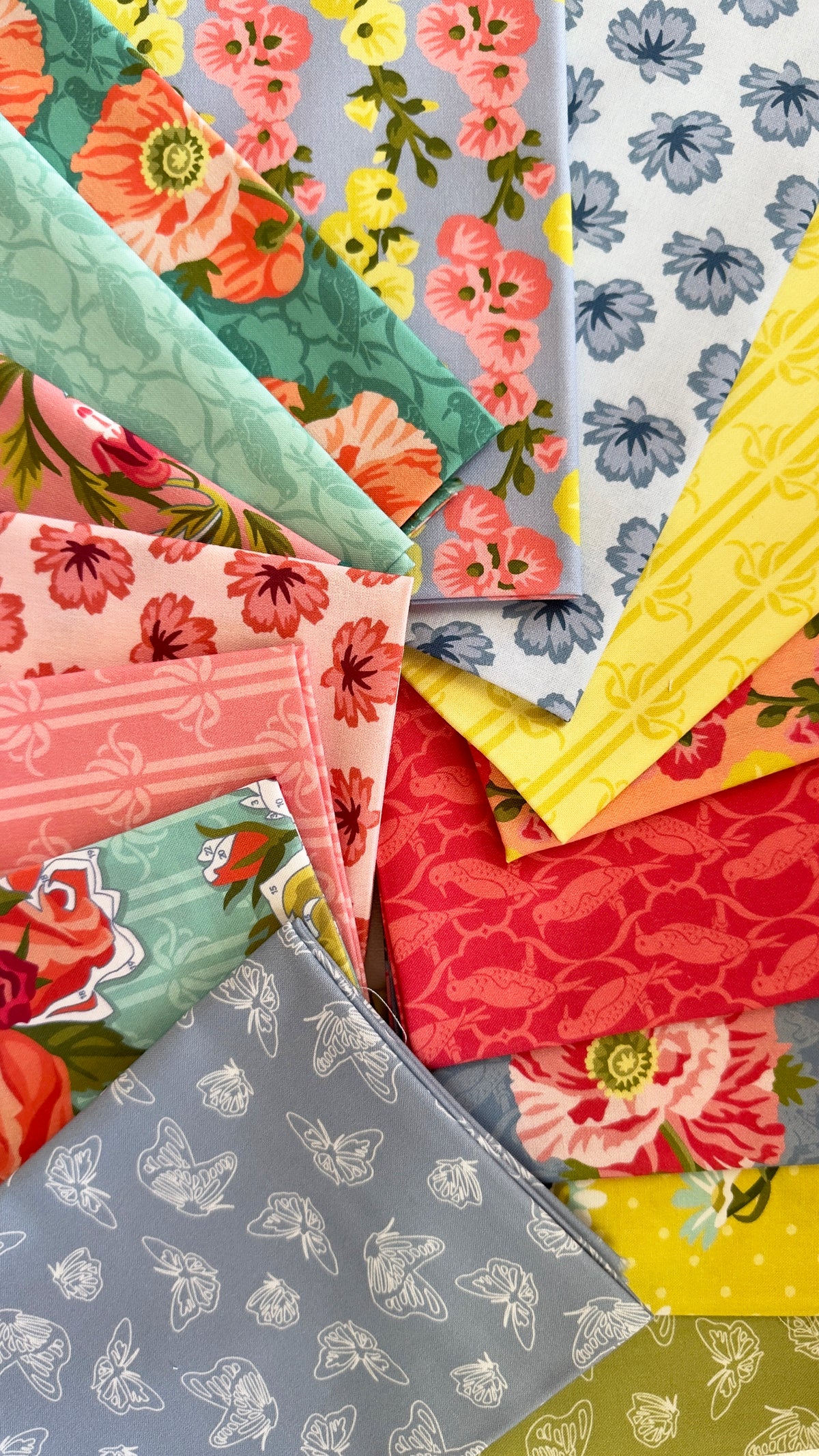 Birds Of A Feather - Turquoise - Paint-By-Number Garden Party - Elle Crée - Cloud 9 Fabrics - Poplin