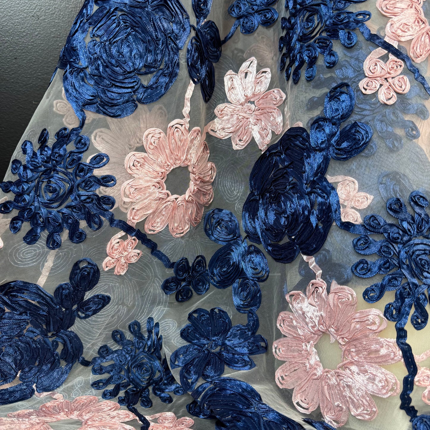 Midnight Petal Lace - Made in Italy