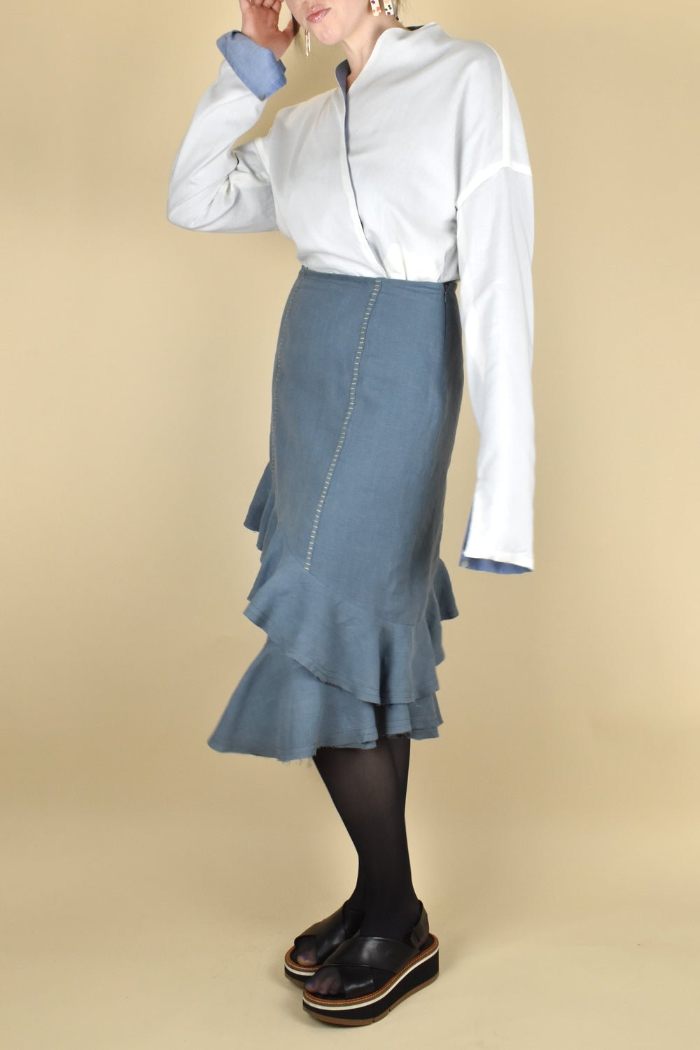 Gone Rogue Skirt Paper Sewing Pattern - Izzie - Simplifi Fabric
