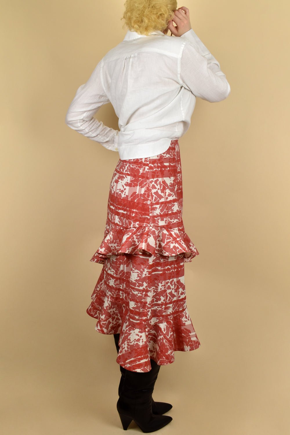 Gone Rogue Skirt Paper Sewing Pattern - Izzie - Simplifi Fabric