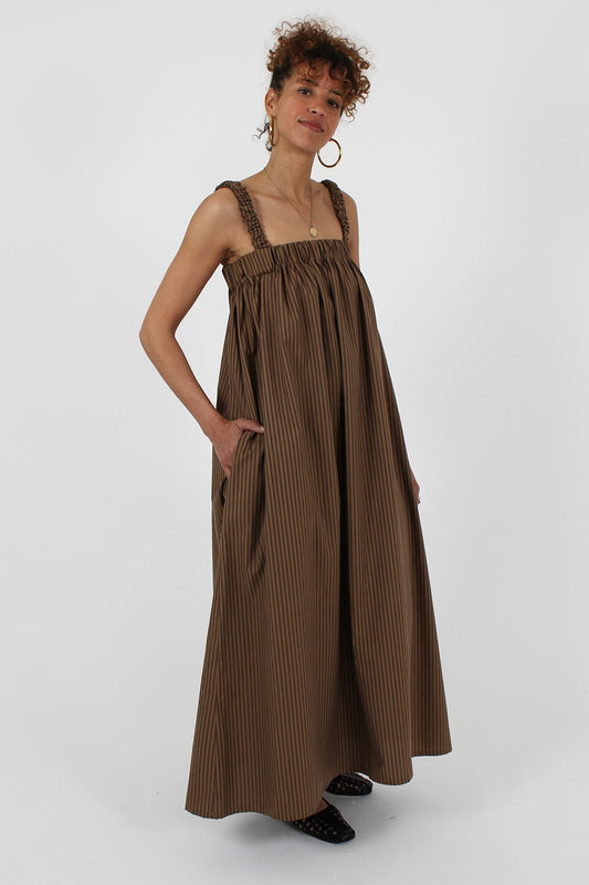 I am MARGUERITE - Tops and Dress Pattern - I AM PATTERNS - Simplifi Fabric