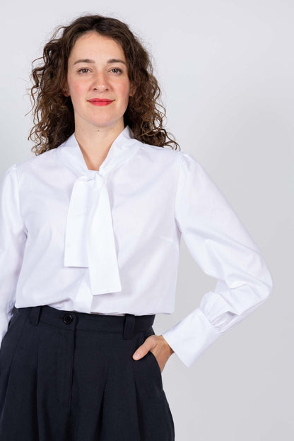 I am PEARL - Blouse Pattern - I AM PATTERNS - Simplifi Fabric