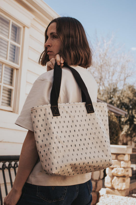 Folding Tote PDF Sewing Pattern - Madswick