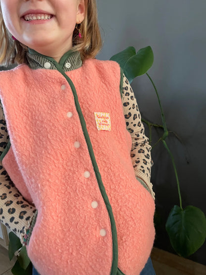 Nonni Vest Gender Neutral Kids (12mo - 12yrs) PDF Sewing Pattern - Atelier Mimito - Simplifi Fabric