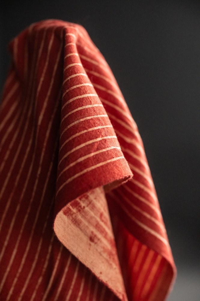 On The Road Red Block Print Indian Organic Cotton - Merchant & Mills - Simplifi Fabric