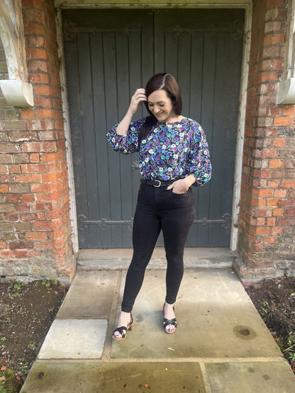Serene Shirt Sewing Pattern - Size Me - Simplifi Fabric