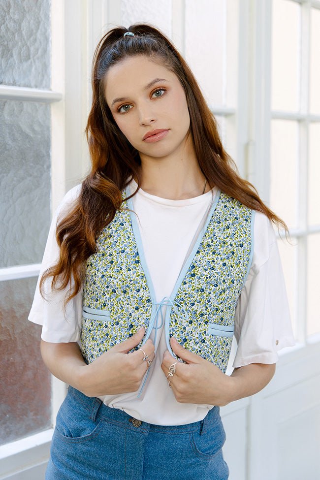 The Emily Reversible Quilted Vest - Paper Sewing Pattern - Juliana Martejevs - Simplifi Fabric