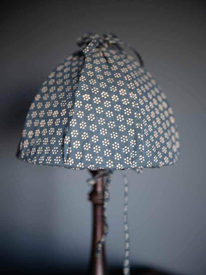 The Petite Pomegranate Lampshade Cover PDF Pattern - Merchant & Mills - Simplifi Fabric
