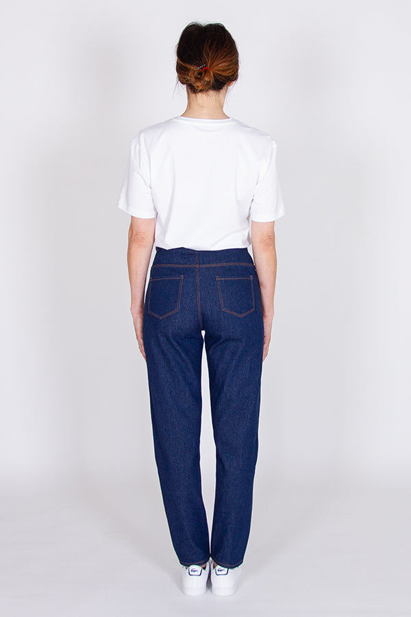 products/I-AM-Patterns-patron-couture-pantalon-jeans-droit-Sunshine-Celine-17.jpg