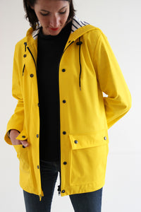 I am JACQUES (Ladies) - Classic Raincoat Pattern -  I AM PATTERNS