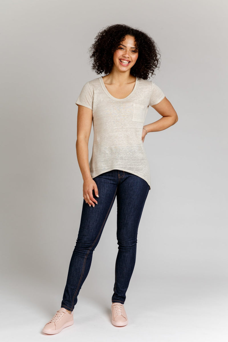 Briar Sweater and T-shirt - Megan Nielsen Patterns - Sewing Pattern –  Simplifi Fabric