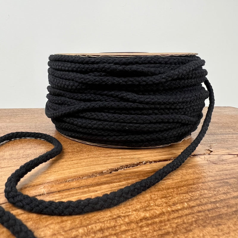 products/blackcord.heic
