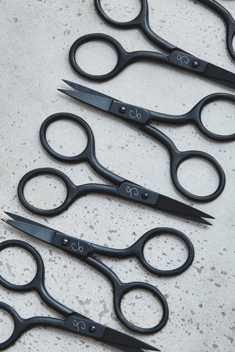 products/sewply-small-thread-scissors-2.jpg
